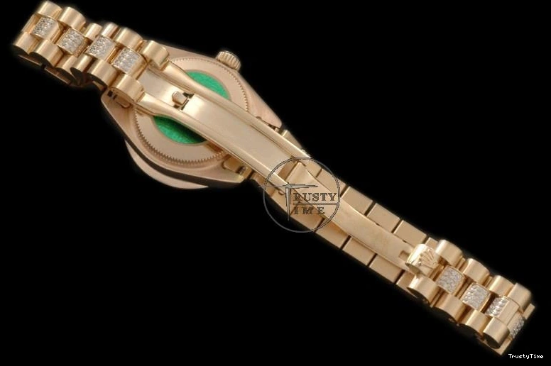 0402 TechFriendly RDJLD0086 – FG 801